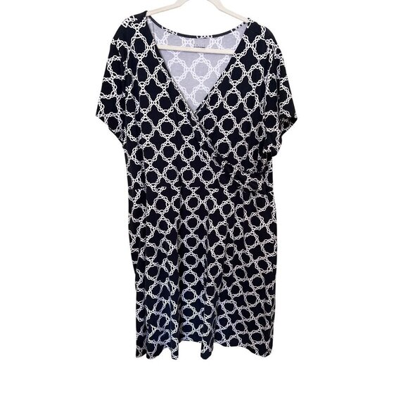 Basic Editions Woman 3X  Dress Navy Vacation Resort Cruisehite Geometric - Picture 1 of 9